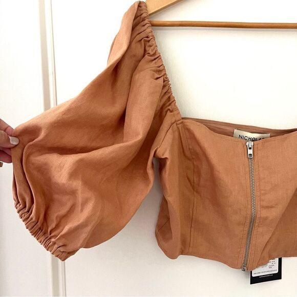 Revolve Nicholas Daw Cropped Linen Top Zip Front Puff Sleeve, Size 6, NWT - Picture 4 of 12